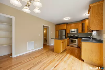 32 Songbird Lane #32, Farmington, CT 06032 - Photo 9