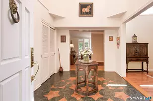 10 Steep Hollow Ln, Greenwich, CT 06807 - Photo 5