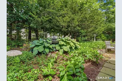 2 Brocketts Lane, Branford, CT 06405 - Photo 37