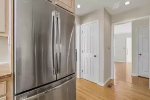 2 Brocketts Ln, Branford, CT 06405 - Photo 19