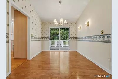 2 Brocketts Lane, Branford, CT 06405 - Photo 9