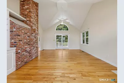 2 Brocketts Lane, Branford, CT 06405 - Photo 13