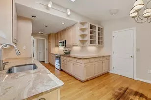 2 Brocketts Ln, Branford, CT 06405 - Photo 15