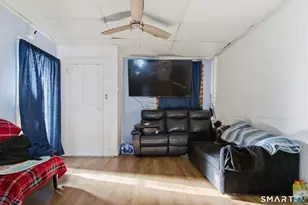 11-13 Putnam Rd, Plainfield, CT 06241 - Photo 9