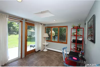 12 Edgewood Avenue, Ansonia, CT 06401 - Photo 9