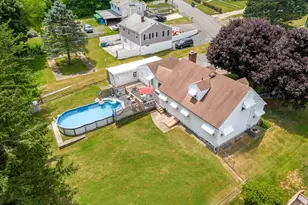 31 Holly St, Waterbury, CT 06706 - Photo 31