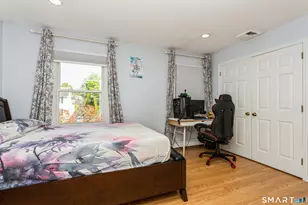 32 Sherwood Pl, Fairfield, CT 06890 - Photo 11