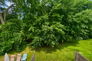 11 Holly Ln, Glastonbury, CT 06033 - Photo 21
