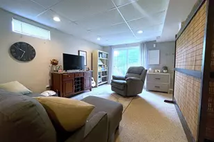 38 Wildflower Ln, Middletown, CT 06457 - Photo 23