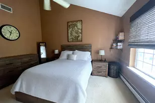 38 Wildflower Ln, Middletown, CT 06457 - Photo 17
