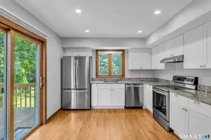 10 Clancy Rd, Branford, CT 06405 - Photo 7