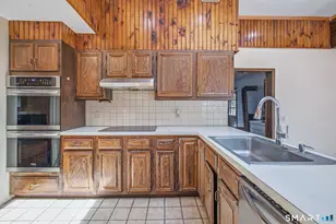 65 Side Hill Rd, Hamden, CT 06517 - Photo 13