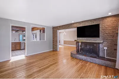 65 Sidehill Road, Hamden, CT 06517 - Photo 7