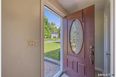 65 Sidehill Road, Hamden, CT 06517 - Photo 3