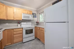 11 Lower Cmns, Woodbury, CT 06798 - Photo 3