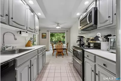 50 Aiken Street #124, Norwalk, CT 06851 - Photo 5
