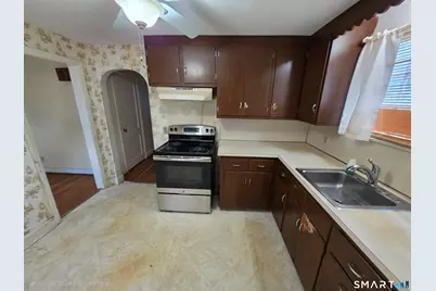 462 Granby Street, Hartford, CT 06112 - Photo 5