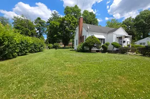 462 Granby St, Hartford, CT 06112 - Photo 3