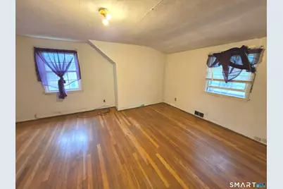 462 Granby Street, Hartford, CT 06112 - Photo 21