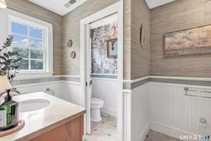 17 Plumtrees Rd, Newtown, CT 06470 - Photo 27