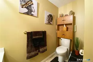 1 Russell St, Middletown, CT 06457 - Photo 7