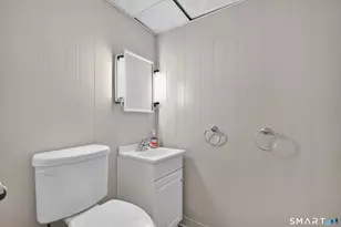 26 Crestwood Rd, Milford, CT 06460 - Photo 25