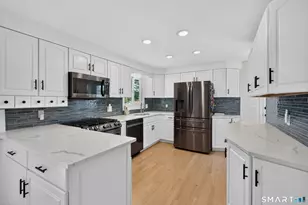 26 Crestwood Rd, Milford, CT 06460 - Photo 7