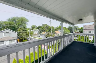64 George St, Stamford, CT 06902 - Photo 11