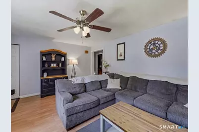 39 Glezen Street, Norwich, CT 06360 - Photo 7