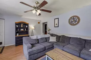 39 Glezen St, Norwich, CT 06360 - Photo 7