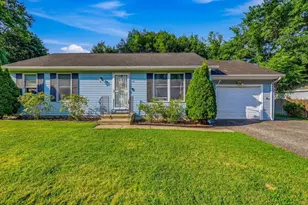 39 Glezen St, Norwich, CT 06360 - Photo 1