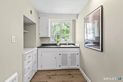 255 Mountain Road, West Hartford, CT 06107 - Photo 17