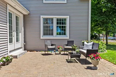 255 Mountain Road, West Hartford, CT 06107 - Photo 29