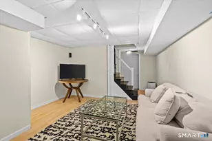 255 Mountain Rd, West Hartford, CT 06107 - Photo 27