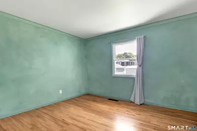 105 Sunset Drive, Derby, CT 06418 - Photo 13