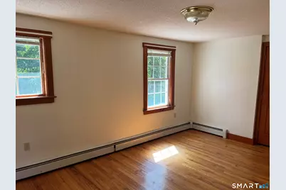 4 South Edgewood Road, East Lyme, CT 06357 - Photo 5
