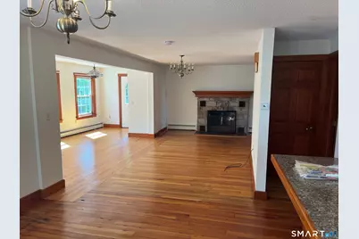 4 South Edgewood Road, East Lyme, CT 06357 - Photo 3