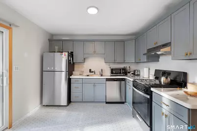 360 West Spring Street #A7, West Haven, CT 06516 - Photo 11