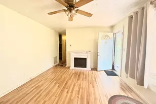 3 Charters Rd, Ansonia, CT 06401 - Photo 3