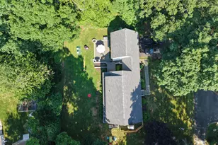 183 W Rocks Rd, Norwalk, CT 06851 - Photo 27