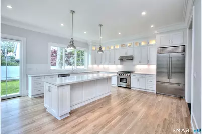 11 Gower Road, New Canaan, CT 06840 - Photo 5