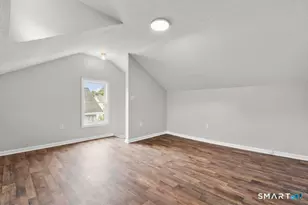 10 Hickory St, Meriden, CT 06451 - Photo 17