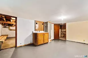 10 Hickory St, Meriden, CT 06451 - Photo 25