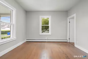 10 Hickory St, Meriden, CT 06451 - Photo 5