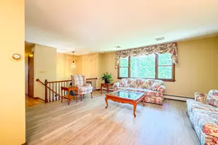 1258 Saybrook Rd, Middletown, CT 06457 - Photo 5