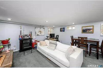 121 Fourth Street, Hamden, CT 06514 - Photo 25