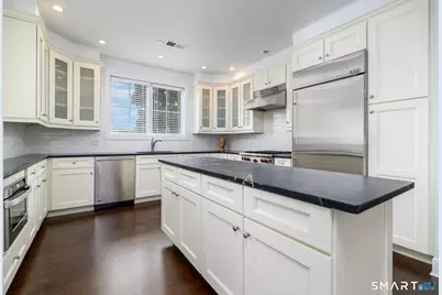 77 Havemeyer Lane #303, Stamford, CT 06902 - Photo 5