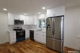 338 Lyme St, Hartford, CT 06112 - Photo 15