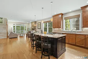 2 Blue Mountain Ct, Norwalk, CT 06851 - Photo 7
