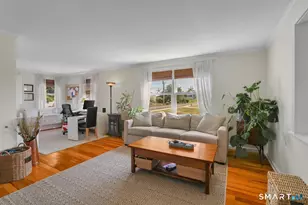 33 Seaside Ave, Guilford, CT 06437 - Photo 13